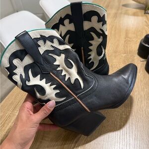 Dolce vita boots